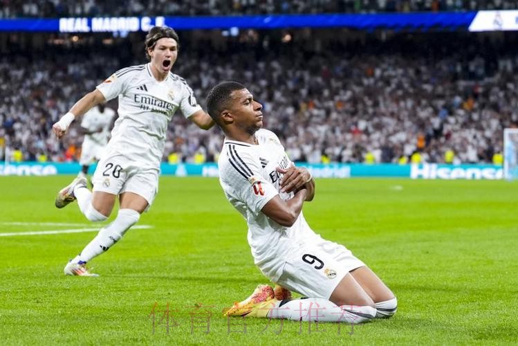 安帅:姆巴佩更习惯左路 巴尔韦德是出色的右后卫 安帅:姆巴佩更习惯左路 巴尔韦德是出色的右后卫